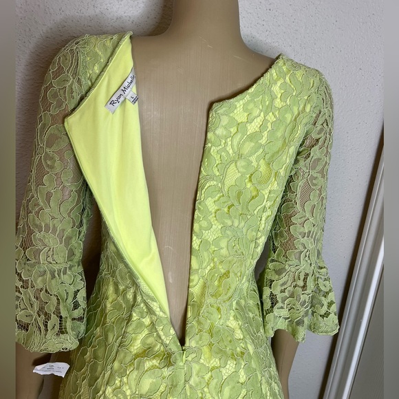 Ryan Michelle Lace bell sleeve sheath Lace Dress Size L - Picture 5 of 6
